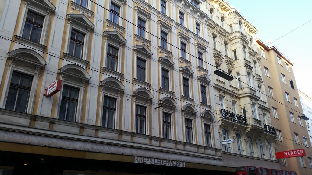 Goldfisch Apartment Central Park Wien Ngoại thất bức ảnh
